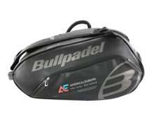 Load image into Gallery viewer, Paletero Bullpadel
